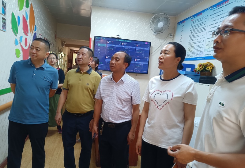 布拖縣領(lǐng)導蒞臨壽樂康考察